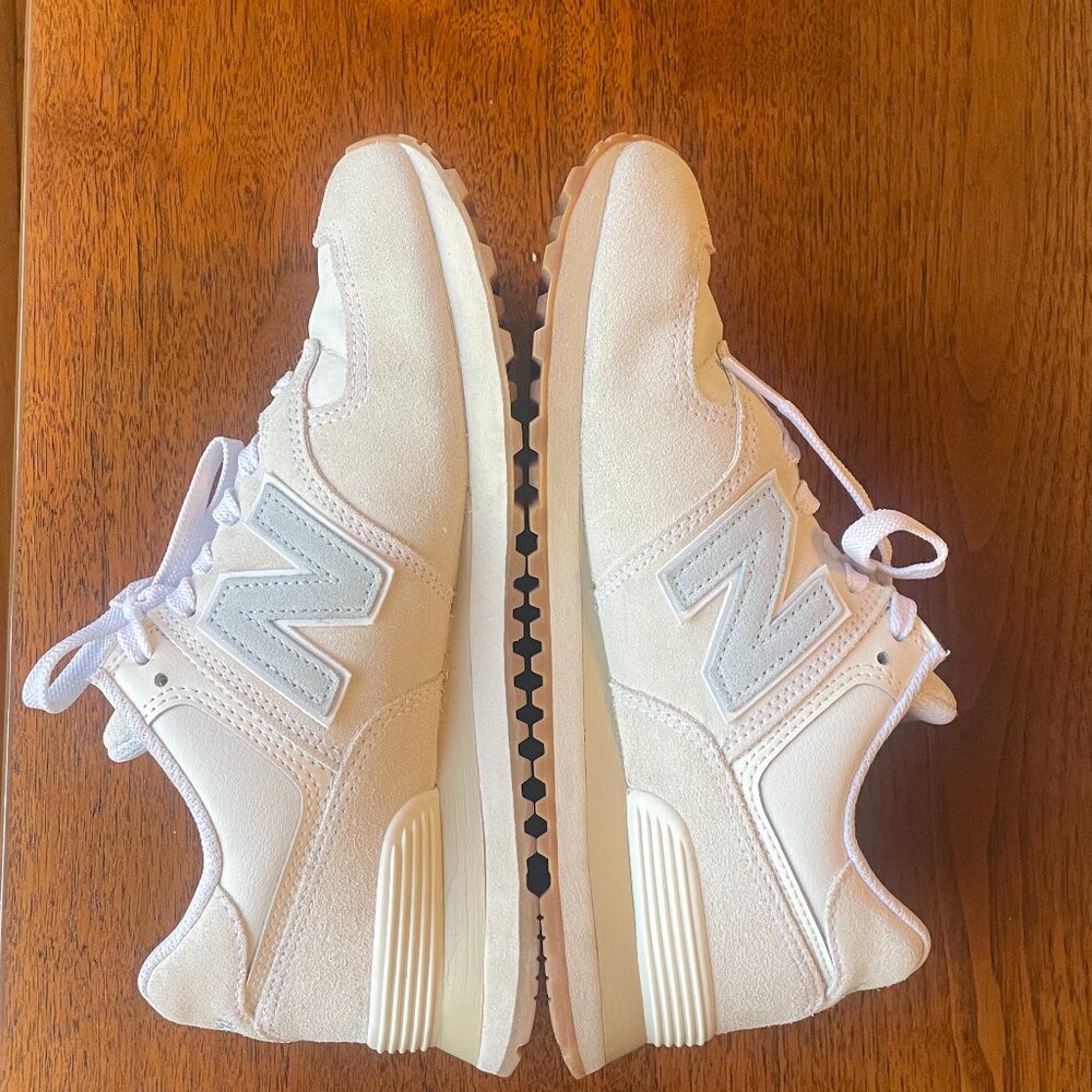 New Balance Women's 237 Shoes Size 8 - Picture 3 of 4